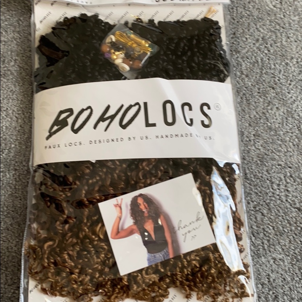 Boho Locs Majesty BeyBlonde Twist 18”